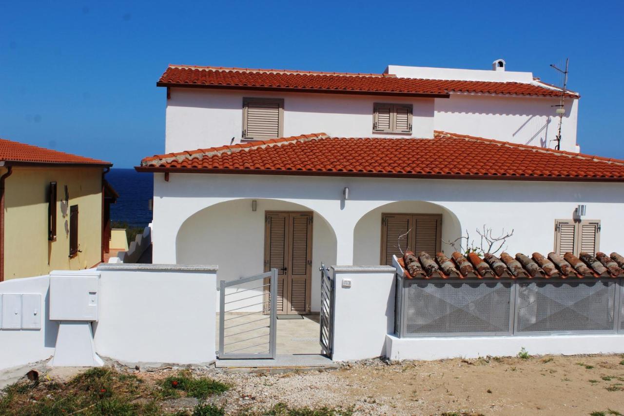 Alba Stupendo Appartamento In Villa Fronte Mare - Golfo Dell'Asinara - Internet Free Valledoria  Luaran gambar