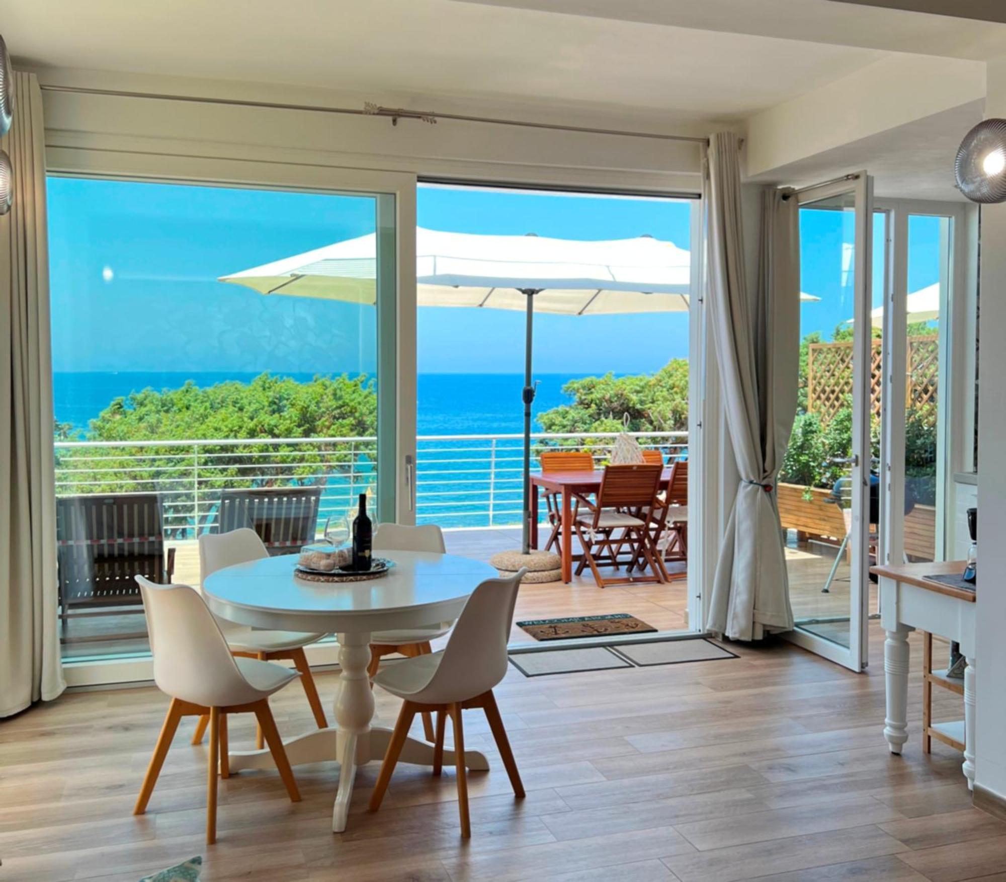 Alba Stupendo Appartamento In Villa Fronte Mare - Golfo Dell'Asinara - Internet Free Valledoria  Luaran gambar